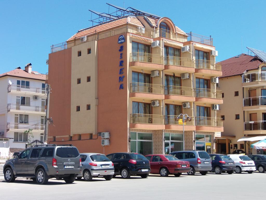 Hotel Sirena Primorszko Kültér fotó