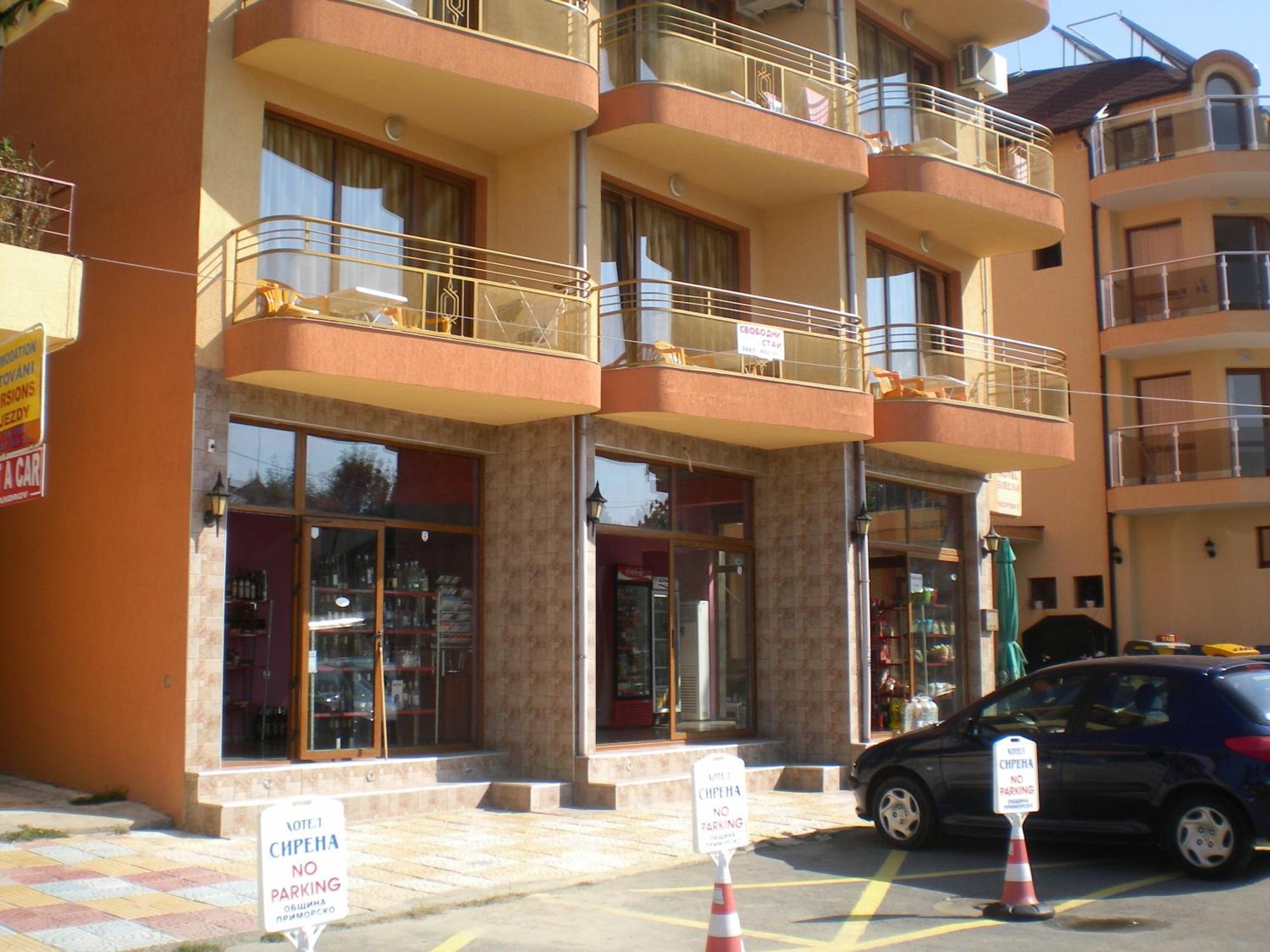 Hotel Sirena Primorszko Kültér fotó