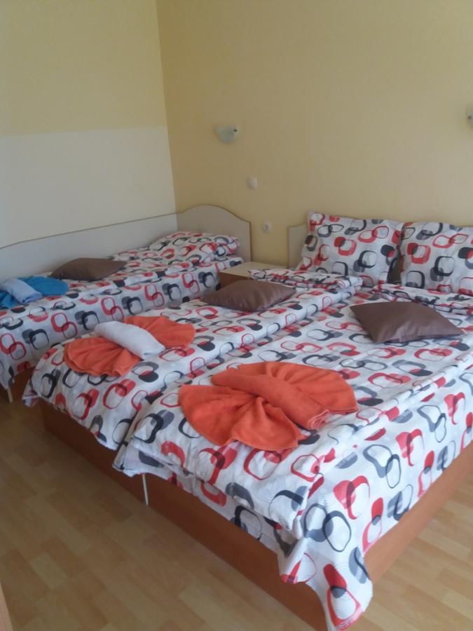 Hotel Sirena Primorszko Kültér fotó